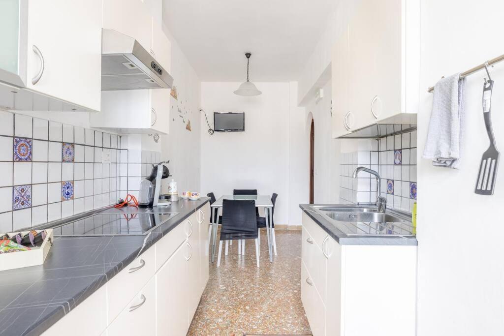 Ambra'S Bright Apartment Rome Exterior photo
